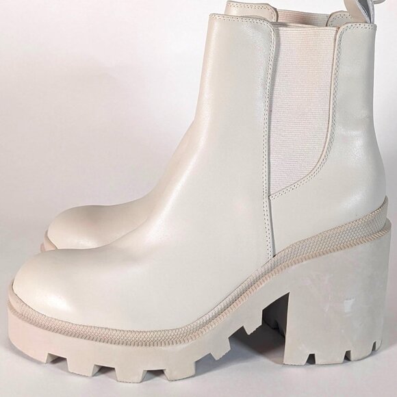 Steve Madden Women's Cream Ankle High Boots - Size 8.5M. Nice comfy heels - Picture 2 of 6